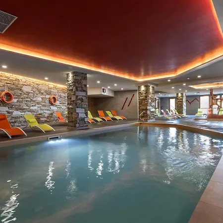 Apartahotel Le Roc Noir By Alpapart 3*