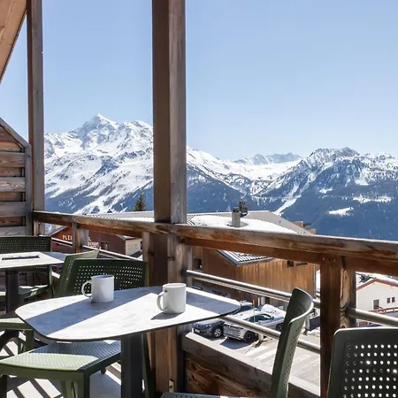 Le Roc Noir By Alpapart Aparthotel 3*